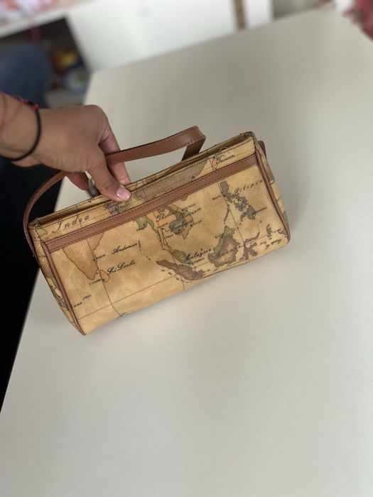 Geo Classic Mini crossbody bag