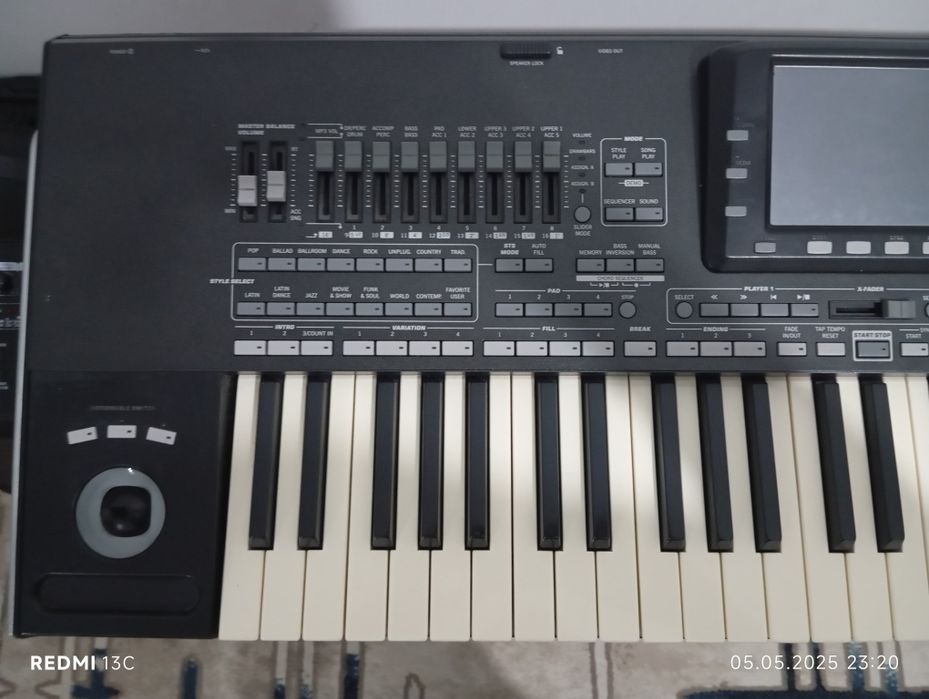 Sintezator Korg Pa3x