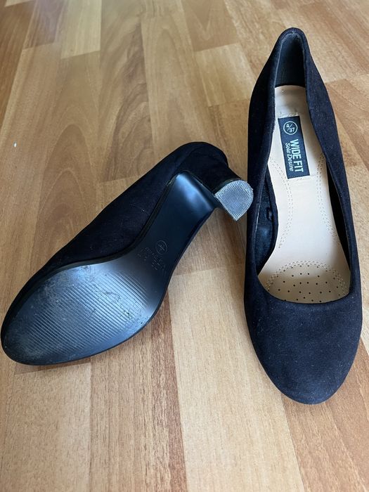 Официални обувки