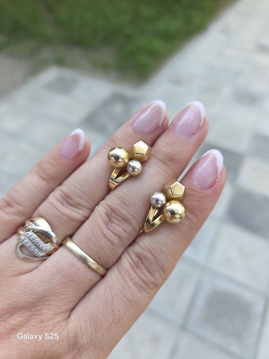 Золотые серьги, 4,7 грамм