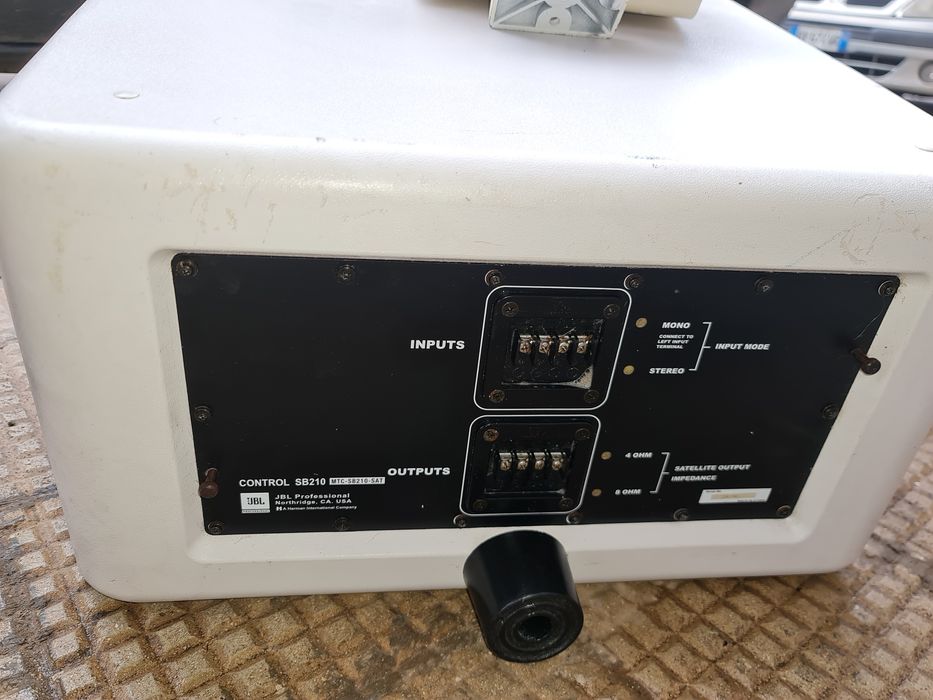 JBL CONTROL SB2210-WH Subwoofer + 2 sateliti