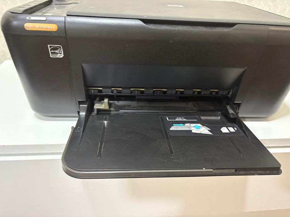 Продам принтер есть торг