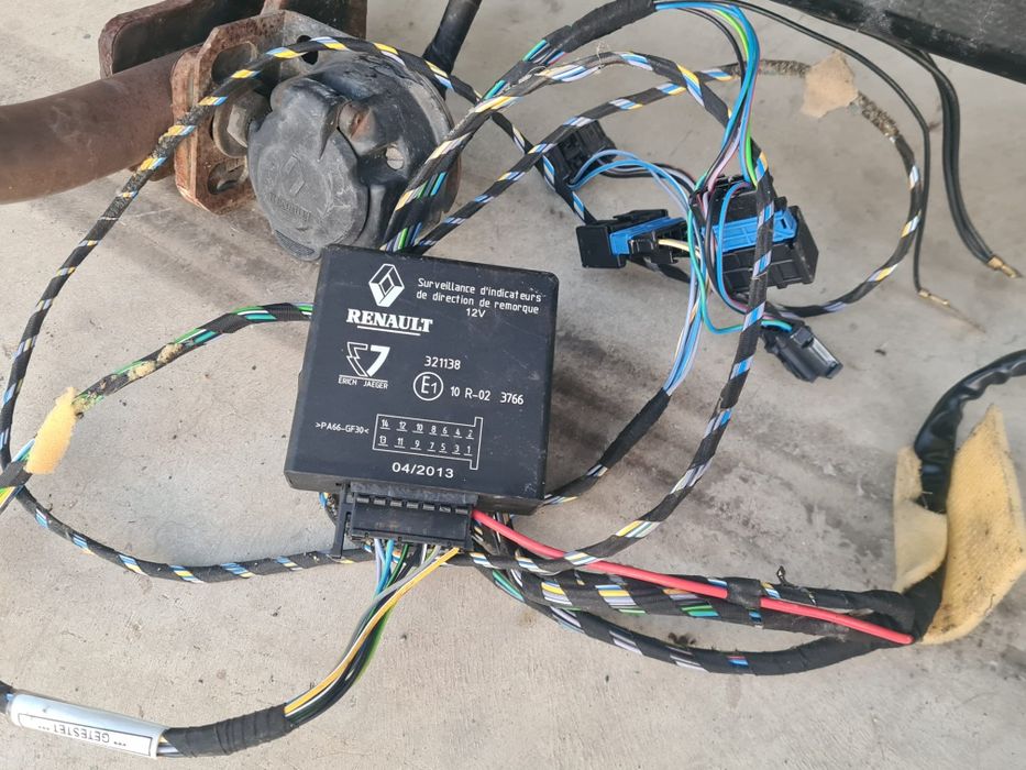 Cârlig remorcare Dacia Logan mcv