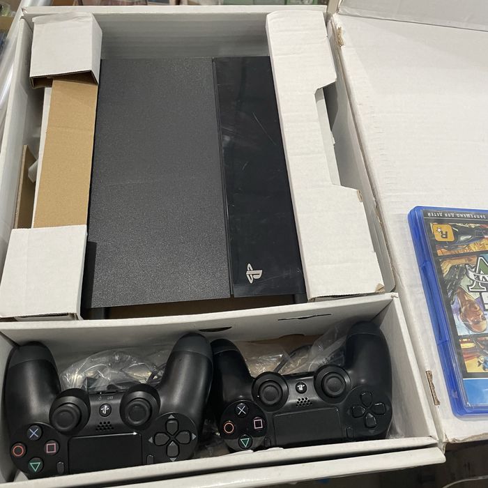 Ps 4 в хорошем состоянии