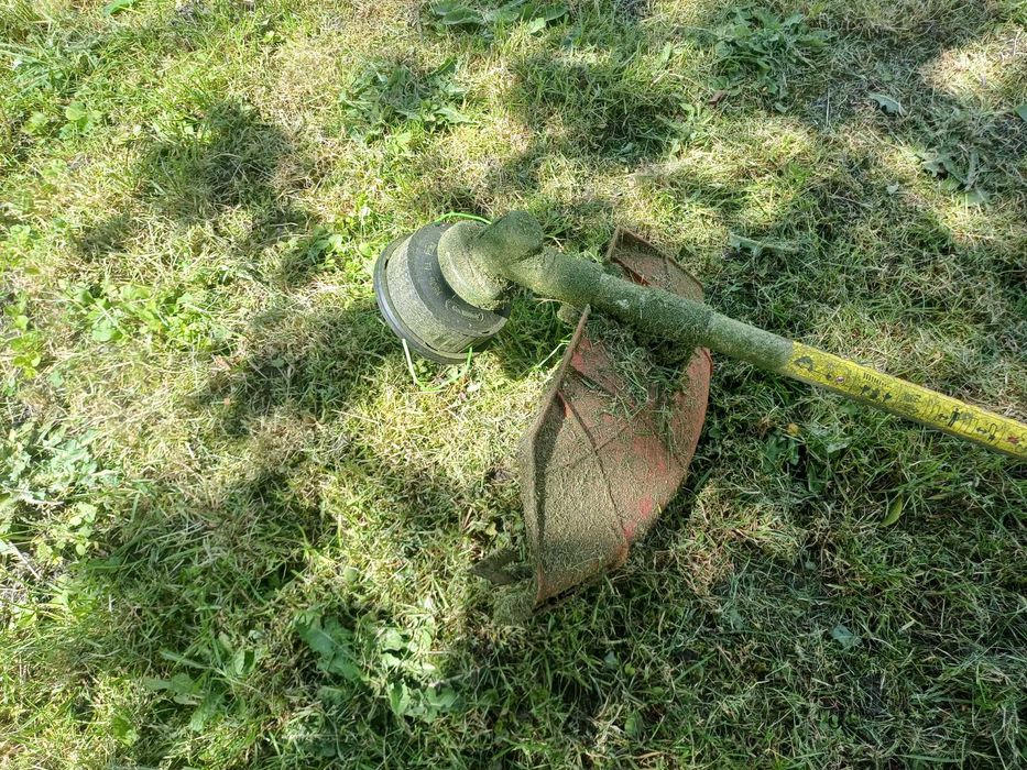 Motocoasa electrica Hecht 1445