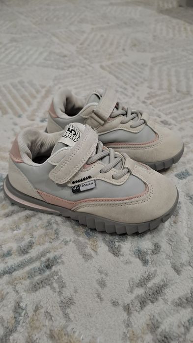 Обувь детская по 500