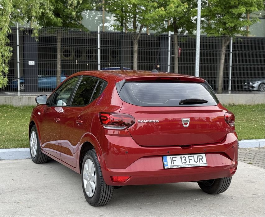 Dacia Sandero model Confort doar 33.000 km  Benzină 1.0 Tce Turbo 90 CP  Euro 6
