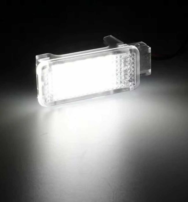 Lampa haion/portbagaj pt Skoda Octavia Fabia Superb Roomster Kodiaq