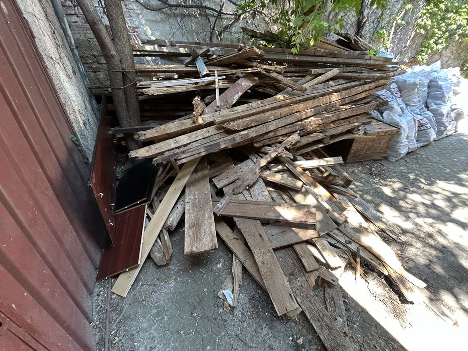 Donez Lemne pentur foc. Nu asigur transport. Se ridica din locatie: zona Polona, Bucuresti