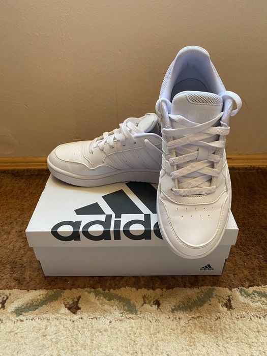 Маратонки Adidas