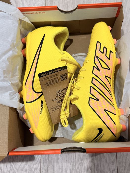 Ghete fotbal Nike JR VAPOR 15 CLUB FG/MG YELLOW marimea 38