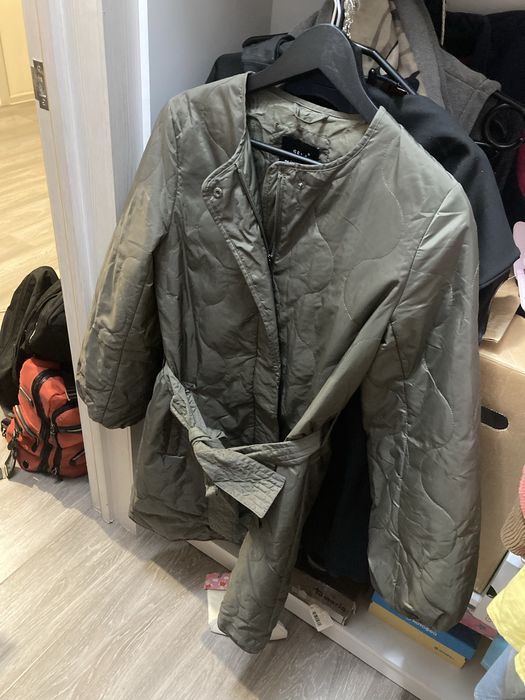 Продам ветровку от Sela