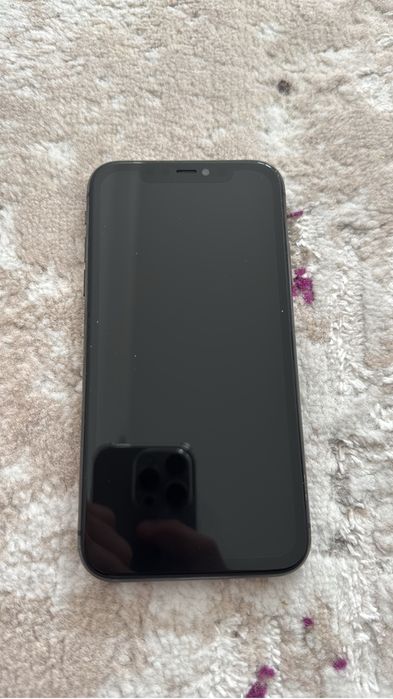 Iphone11                        .