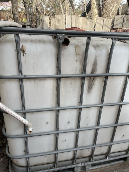 Продам емкость в хорошем состоянии