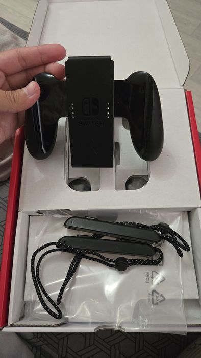 Nintendo Switch Oled + кейс в подарок