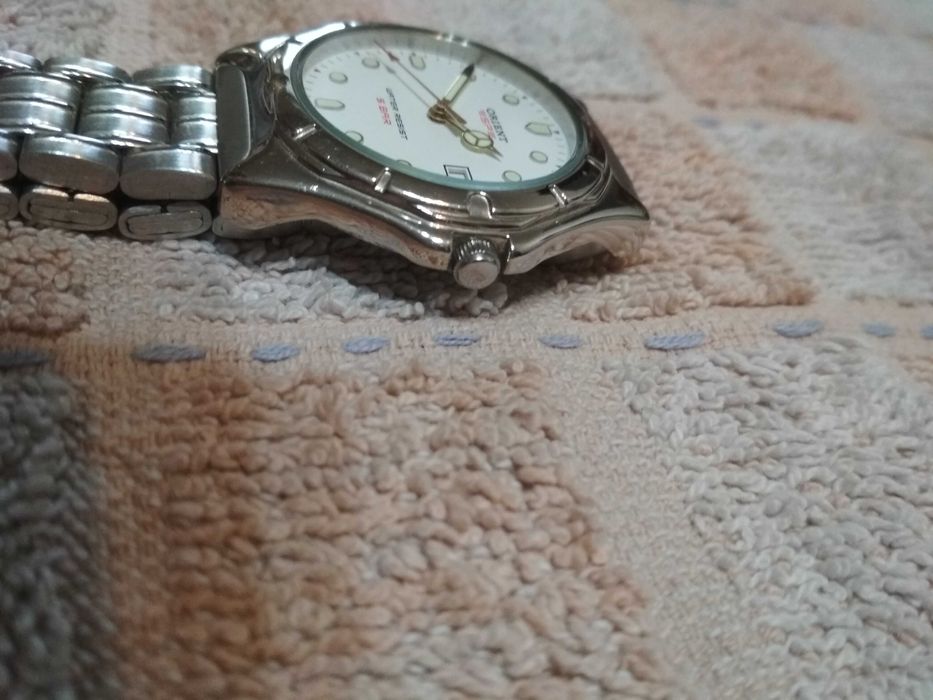 Часы наручные. Orient SP. Рабочие. Только нужна профилактика часов.