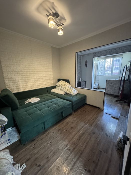 Срочно! 1/1/4, Мирзо Улугбек, 190 школа, можно под офис, 33м2, 51500