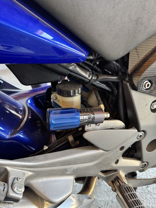 Motocicleta Honda CBF 1000