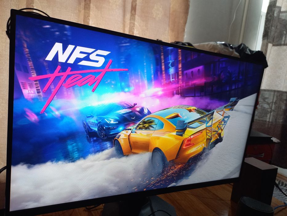 PS4 slim ideal o'yinlari bor yangi djoystik bor plombasi bor