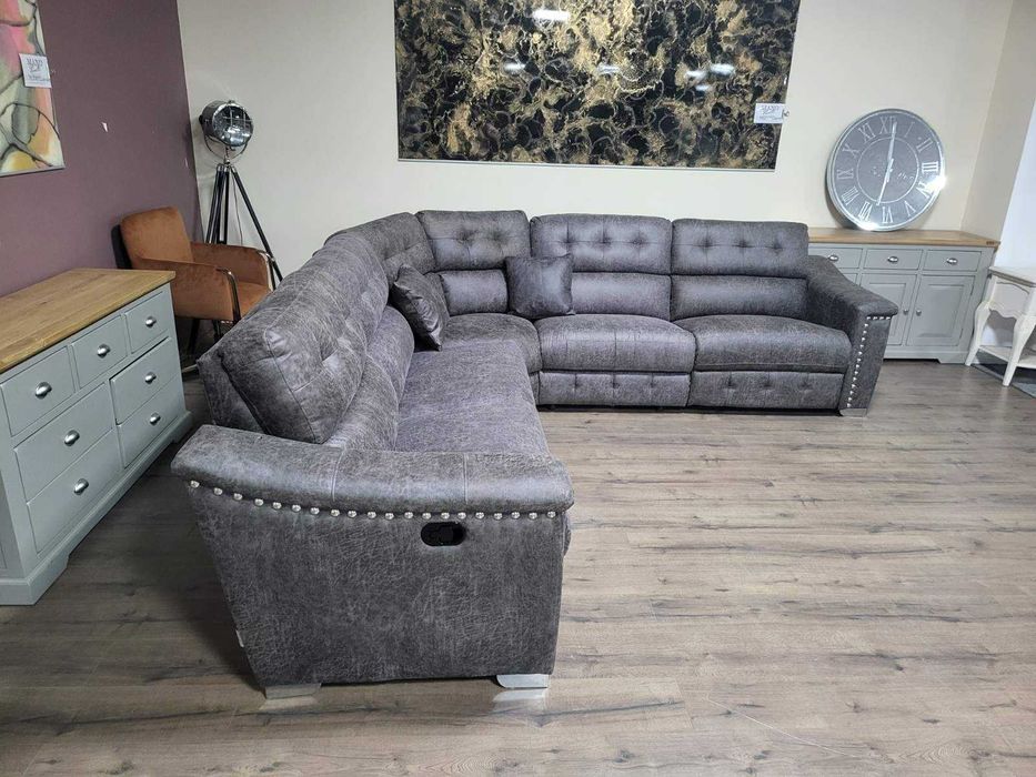 Кафяв ъглов диван от плат La-z-boy с ръчен релаксиращ механизъм