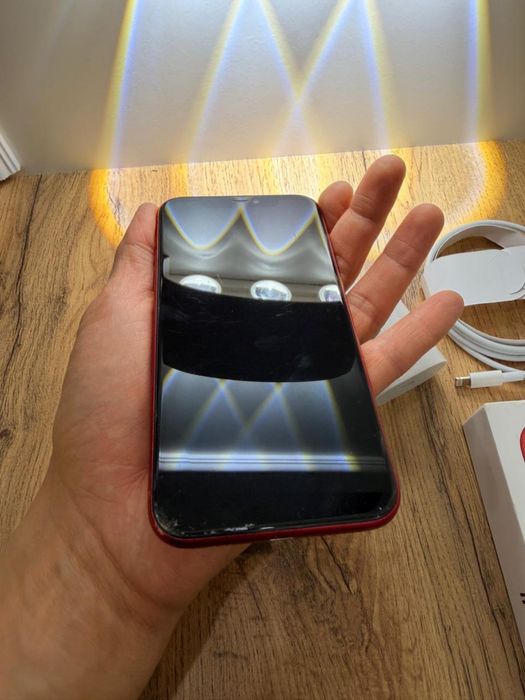 Продам Iphone 11 128GB