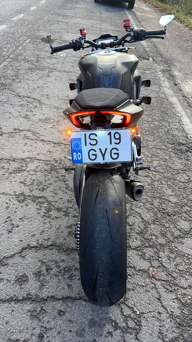 Ducati Streetfighter v4s 2021