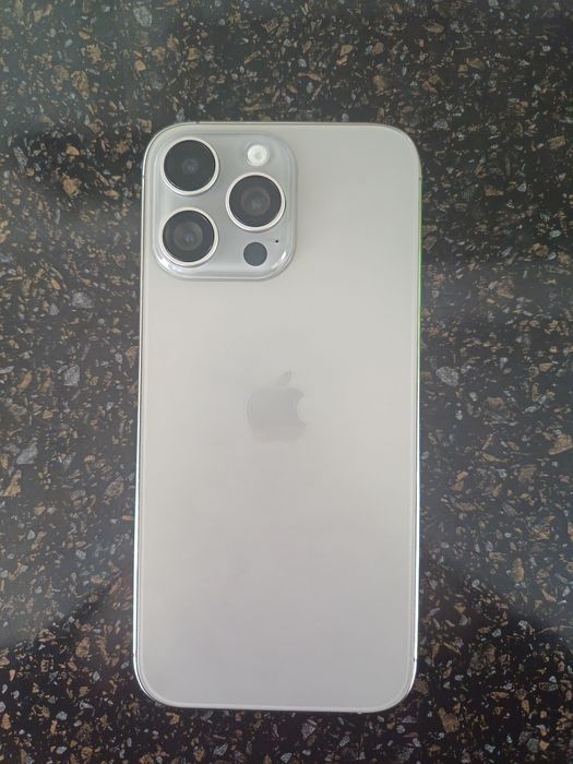 Айфон 16 про мах