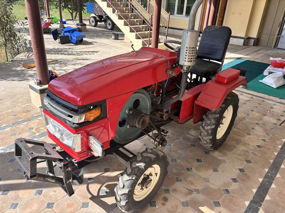 Mini traktor | uskunalari bilan sotiladi