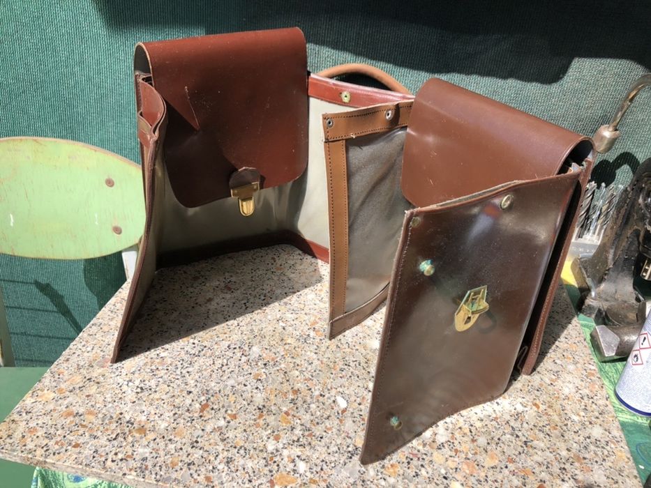 Port hart geanta veche/ nu e piele