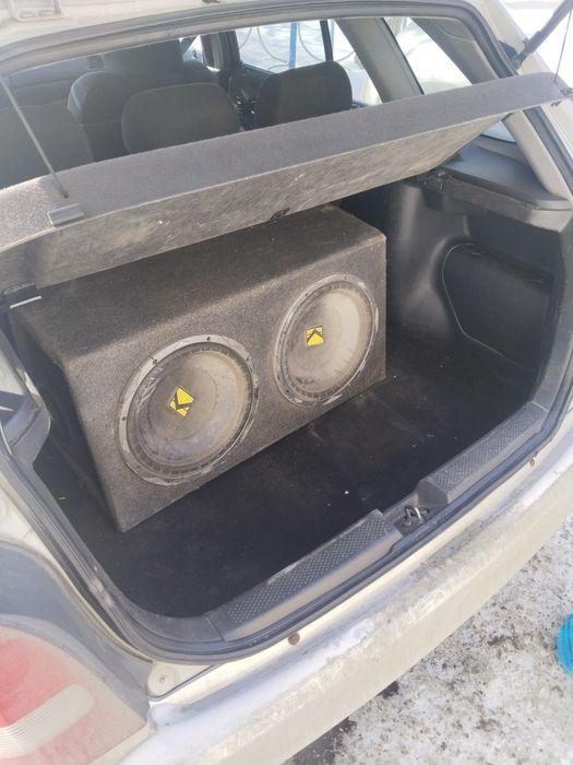 Сабвуфер активный