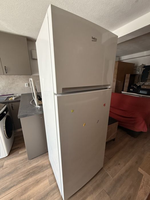 Vand frigider Beko