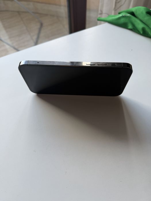 iPhone 12 Pro – 128GB – Graphite (Grey)