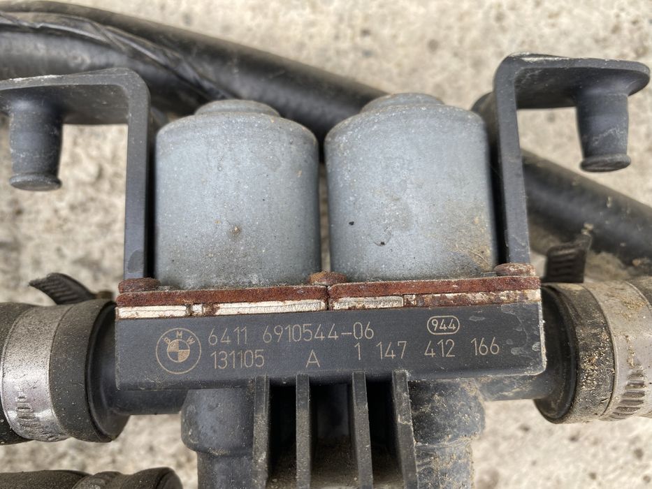 Pompa recirculare apa / Robinet caldura BMW X5 X6 / E70 E71 F15 F16