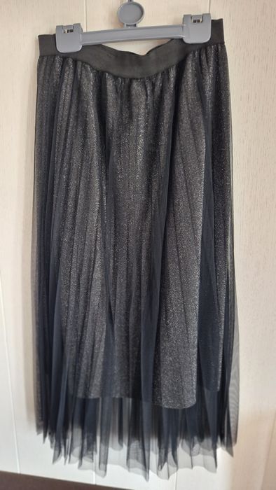 Пола,черно плисе