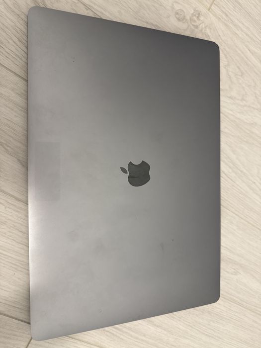 Laptop Apple MacBook Pro 16” 2020 i7 2.6Ghz 16Gb 512Gb