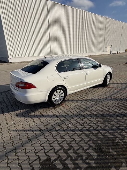 Vand Skoda Superb2
