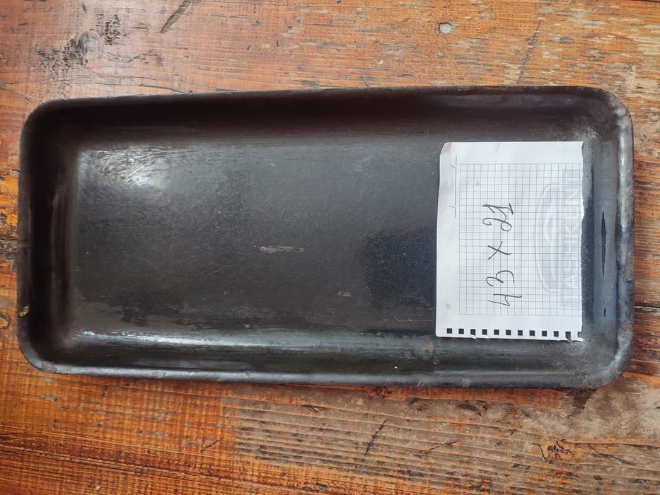 Продам противень.