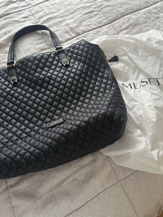 Geanta Musette noua , din colectia de anul trecut