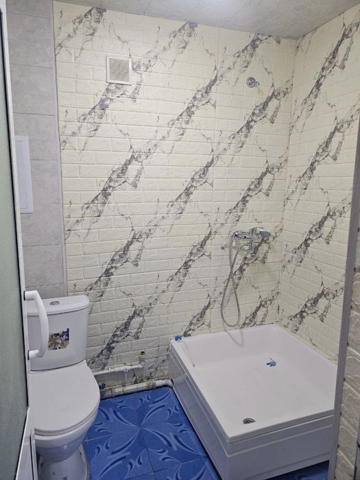 Янгийул шахарида 3 хонали кв сотилади