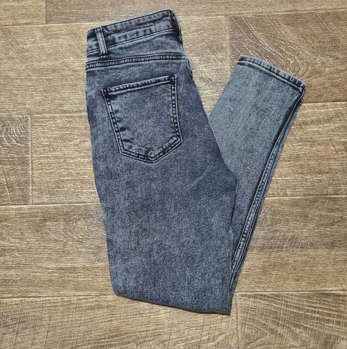 Продаж джинсы серые женские