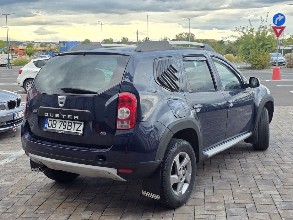 Dacia duster 1.5 Dci euro 5 full. Se poate achiziționa si in rate. Garanție