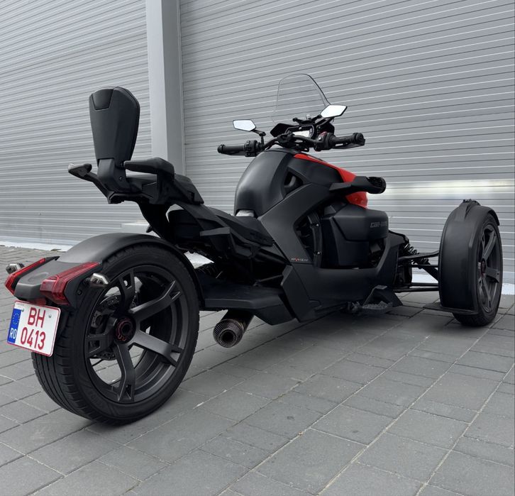Bombardier Can Am Ryker 900 cmc 2 locuri Rate/Credit Avans 0