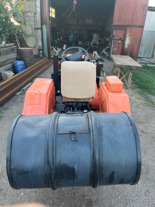 Продам трактор к