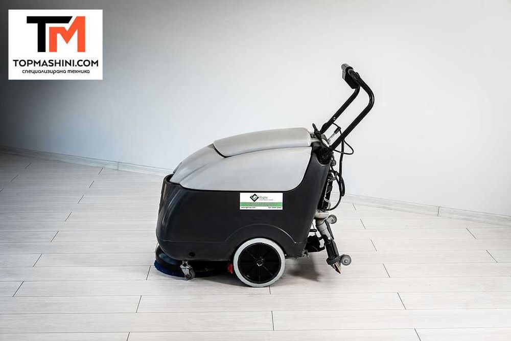 Машина за почистване на под на батерии – Nilfisk ВА 410