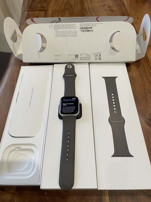 Apple watch SE 2nd 40mm gen GPS
