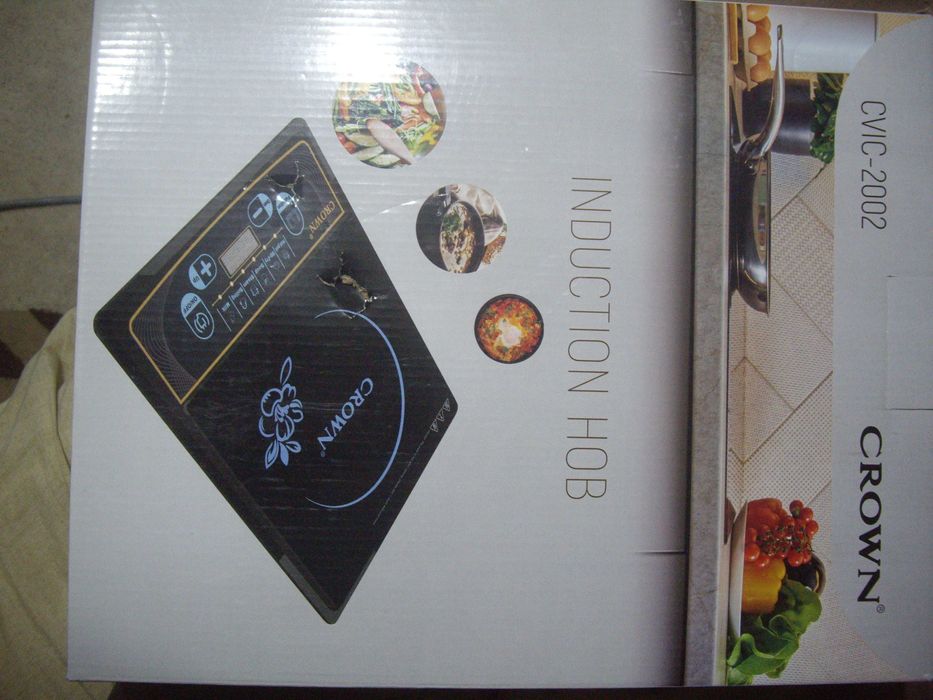 Чисто нов индукционнен котлон.