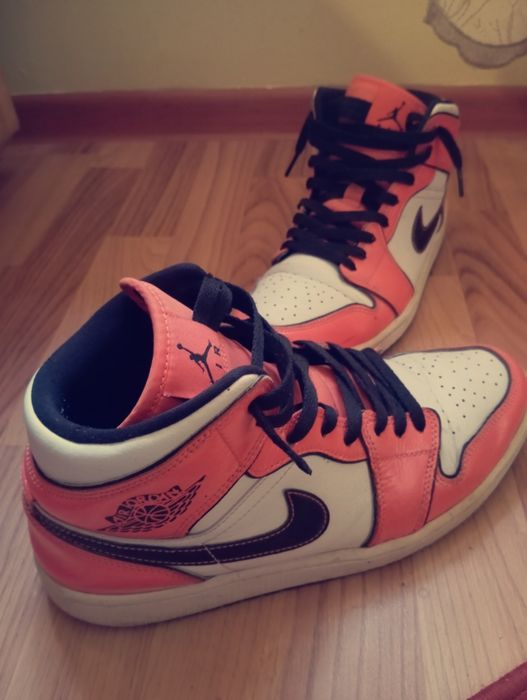 Jordan 1 Mid Turf Orange