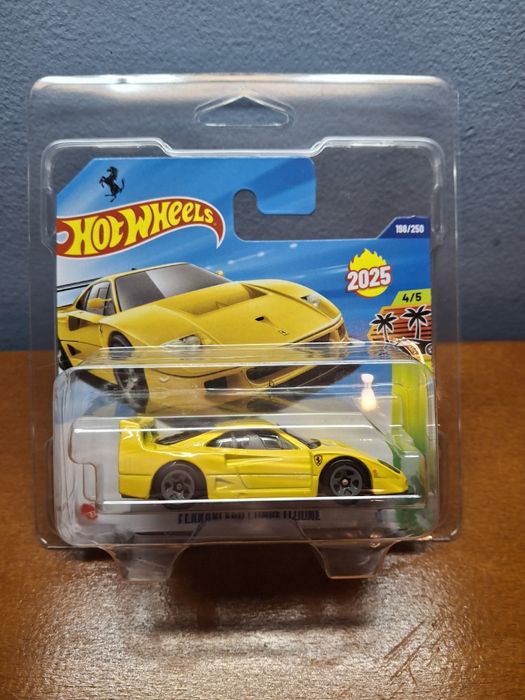 Ferrari F40 Hotwheels