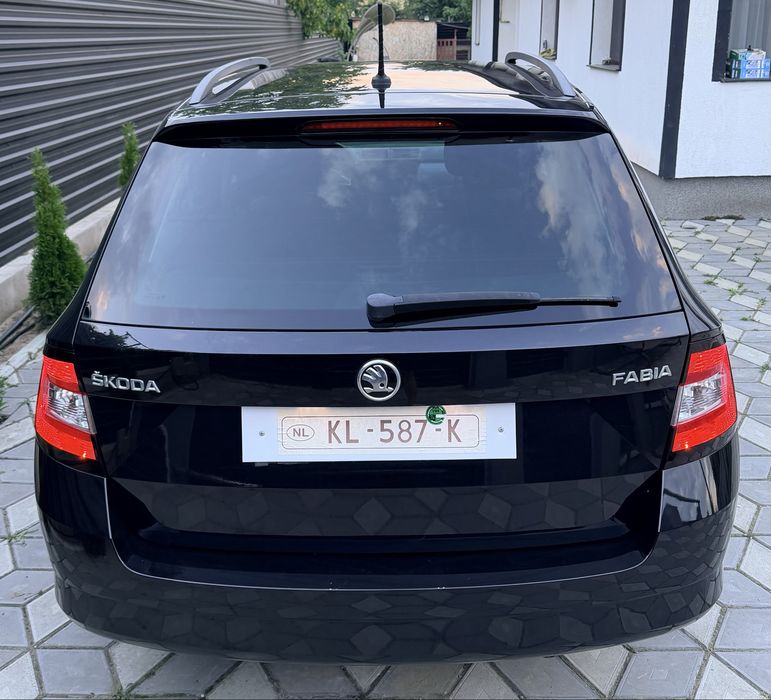Skoda Fabia Combi 1.2 Benzină - 2017 - ACC Distronic - Recent adusă