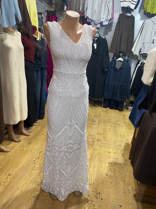 Продам красивое платье